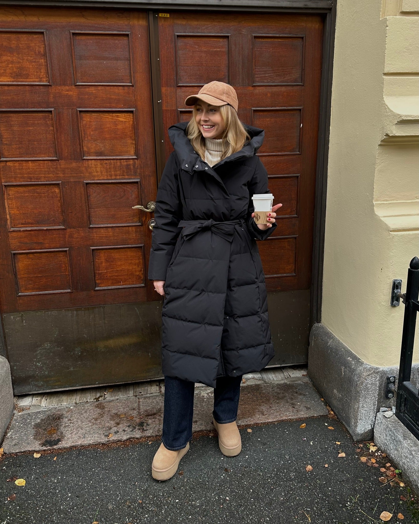 VMLEONIE Long Down Coat - Black